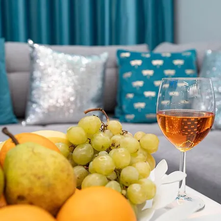 Appartamento New Vip Blue Warszawa+parking