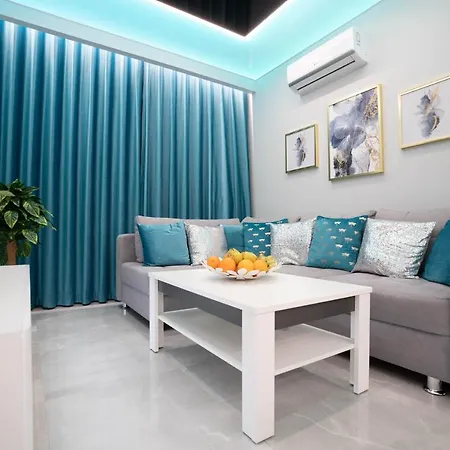 New Vip Blue Warszawa+parking Apartment
